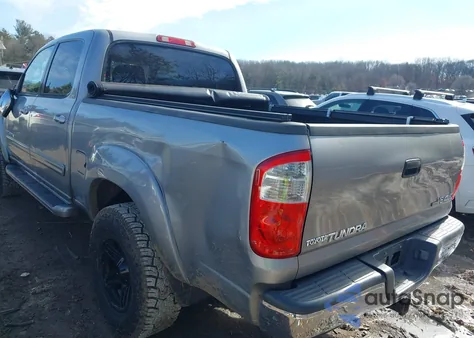 2004 Toyota Tundra Sr5 V8 из США, поврежденный, VIN 5TBDT44104S451766